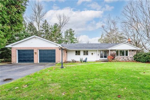 19 Seaton Cres, Bloomingdale, ON, N0B1K0 | Card Image