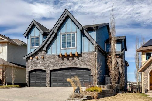 44 Sage Hill Way Nw, Home with 4 bedrooms, 3 bathrooms and 6 parking in Calgary AB | Card Image