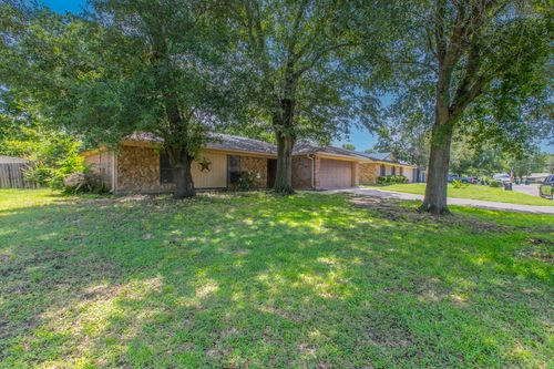 3105 Oakridge Drive, Corsicana, TX, 75110 | Card Image