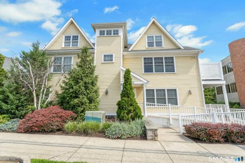 7-76 New Canaan Ave, Norwalk, CT, 06850-2646 | Card Image
