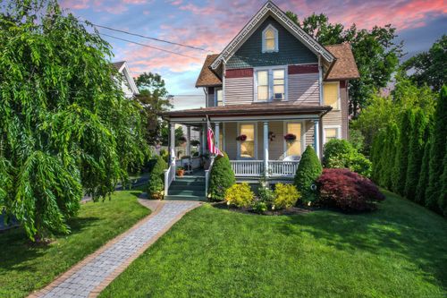 157 High St, Bristol, CT, 06010-5829 | Card Image