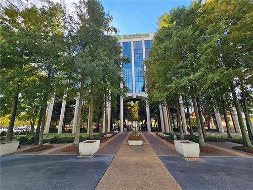 2-1439 Centre Ct, Alexandria, LA, 71301-3460 | Card Image