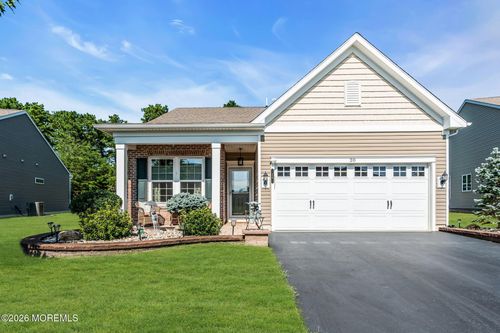 20 Aylesford Ln, Manchester, NJ, 08759-7345 | Card Image