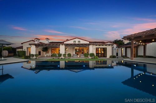 8084 Entrada De Luz E, San Diego, CA, 92127-2556 | Card Image