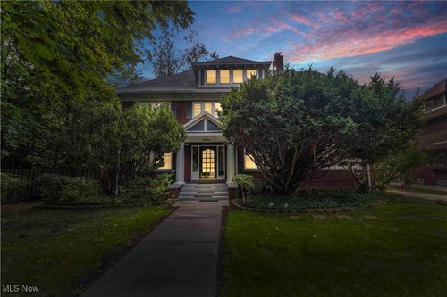 2568 Euclid Heights Blvd, Cleveland Heights, OH, 44106-2726 | Card Image