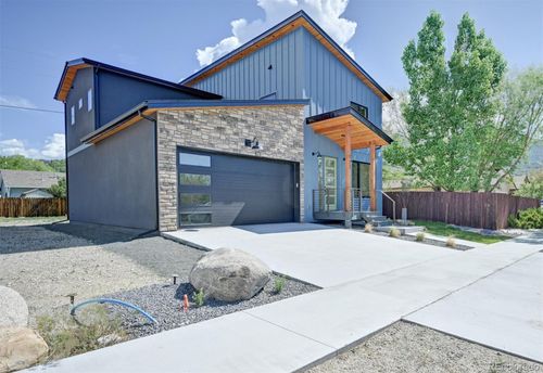 717 Marquette Ave, Buena Vista, CO, 81211-9107 | Card Image