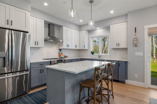 44 Fowler Dr, Rye, NH, 03870-4403 | Card Image