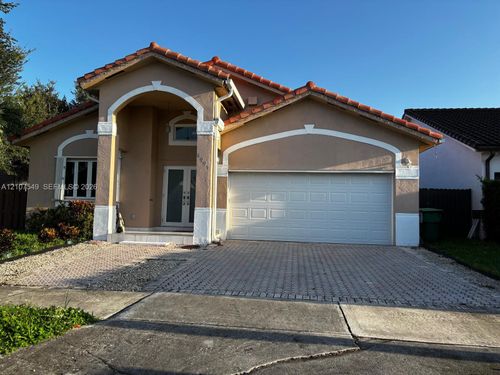 8995-8995 Nw 148th St, Miami Lakes, FL, 33018-7317 | Card Image