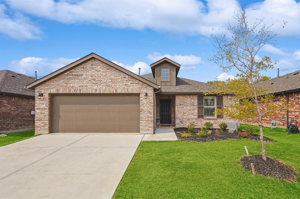 Chevy Chase Dr, Denton, TX 76207