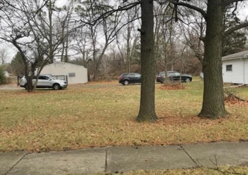 36 Moore St, Delaware, OH, 43015-2027 | Card Image