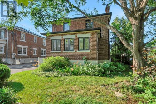 13 Wolff St, Ottawa, ON, K1K1K6 | Card Image