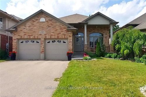 1787 Kyle Crt, London, ON, N6G0A6 | Card Image