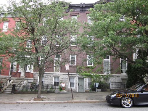 1w-100 Bowen St, Providence, RI, 02906-1404 | Card Image