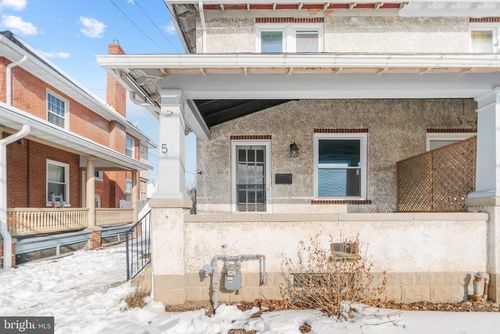 53 Donegal Springs Rd, MOUNT JOY, PA, 17552-2905 | Card Image