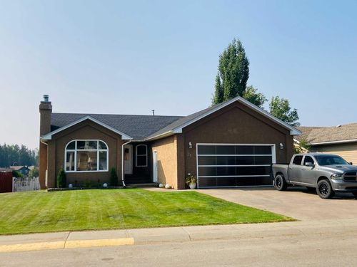 36 Pineview Rd, Whitecourt, AB, T7S1H8 | Card Image