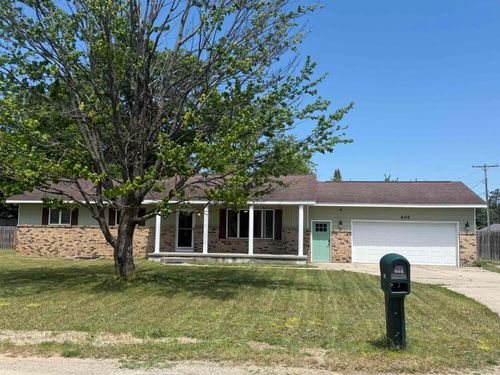 602 Lincoln St, Kalkaska, MI, 49646-7411 | Card Image