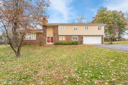 3521 Rock Rose Ln, La Grange, KY, 40031-9640 | Card Image