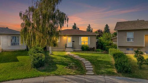 292 Falshire Way Ne, Calgary, AB, T3J2B4 | Card Image