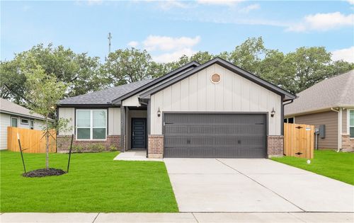 2385 Lightfoot Ln, Bryan, TX, 77803-1933 | Card Image