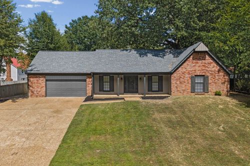3085 Circle Gate Dr, Germantown, TN, 38138-8105 | Card Image