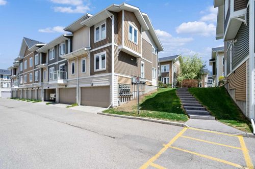 719 Auburn Bay Sq Se, Calgary, AB, T3M0Y7 | Card Image