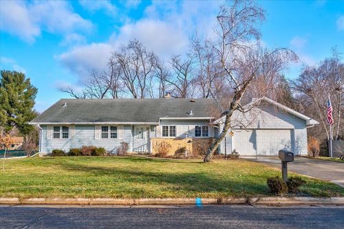 2780 Marledge Street, Fitchburg, WI, 53711 | Card Image