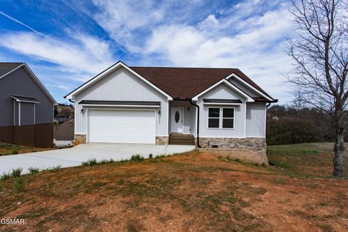 2685 Vista Meadows Lane, Sevierville, TN, 37876 | Card Image