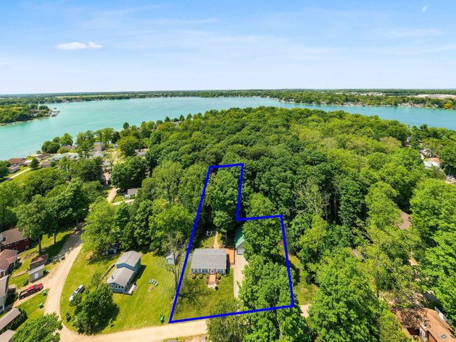 61738 Lake View Dr, House other with 3 bedrooms, 2 bathrooms and null parking in Cassopolis MI | Image 37