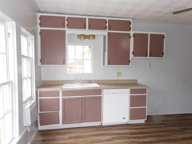 307 Ne 5 Th St, House other with 2 bedrooms, 2 bathrooms and null parking in Hubbard TX | Image 10