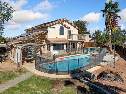 12929 Topaz Cir, Victorville, CA, 92392-6634 | Card Image