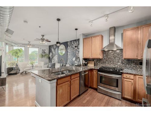 apt-305-1313 S Clarkson St, Denver, CO, 80210-2286 | Card Image