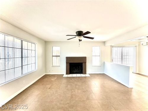 a-2112 Venus Ave, North Las Vegas, NV, 89030-8174 | Card Image