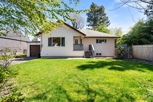9684 Maurice St, Chilliwack, BC, V2P5B7 | Card Image