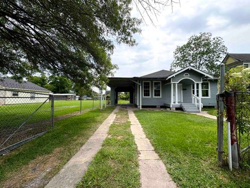 2385 Neches St, Beaumont, TX, 77701-7034 | Card Image