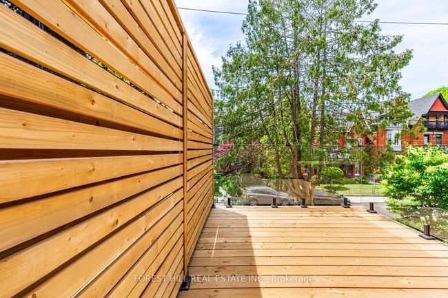 437 Euclid Ave, House attached with 5 bedrooms, 6 bathrooms and null parking in Toronto ON | Image 20