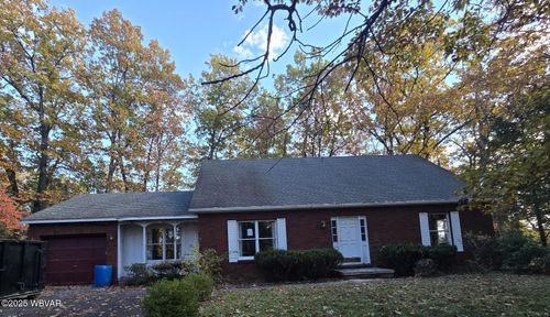 27 Hemlock Dr, LOCK HAVEN, PA, 17745-1003 | Card Image