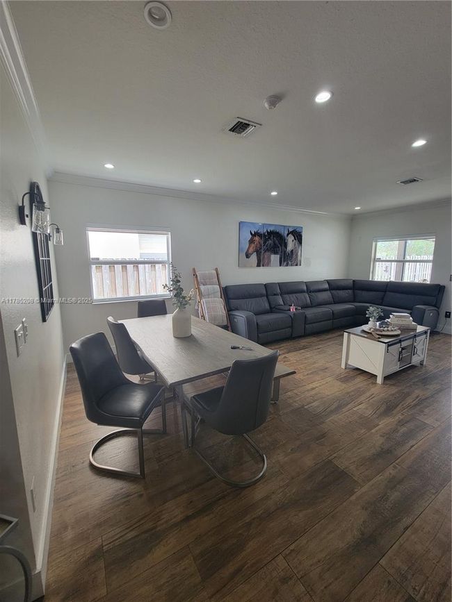 405 Ne 25 Th Ter, House other with 3 bedrooms, 2 bathrooms and null parking in Homestead FL | Image 23