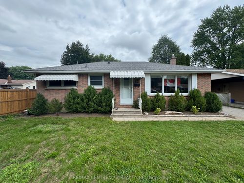 10 Tewksbury Cres, London, ON, N5V2M8 | Card Image