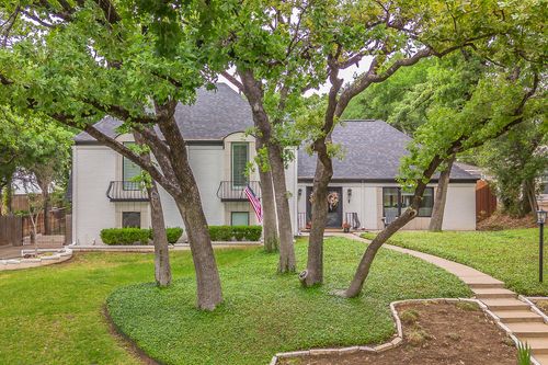 4105 Shady Valley Ct, Arlington, TX, 76013-2913 | Card Image