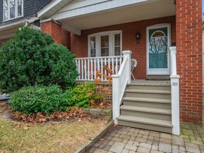 70 Warland Ave, House other with 3 bedrooms, 2 bathrooms and 1 parking in East York ON | Image 3