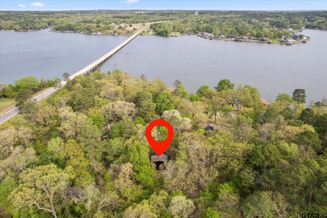 103 E Barker Creek Rd, House other with 3 bedrooms, 2 bathrooms and null parking in Scroggins TX | Image 9