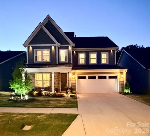 5212 Glenwalk Dr, Charlotte, NC, 28269-4973 | Card Image