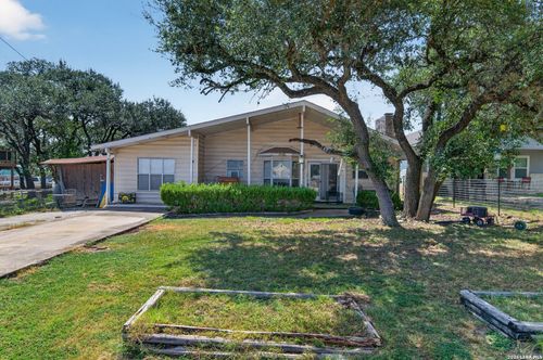 664 Apollo Dr, Canyon Lake, TX, 78133-3400 | Card Image