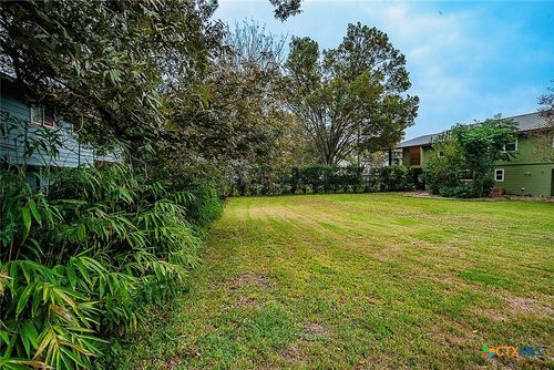 187 Royal George Cir, Mcqueeney, TX, 78123-3414 | Card Image