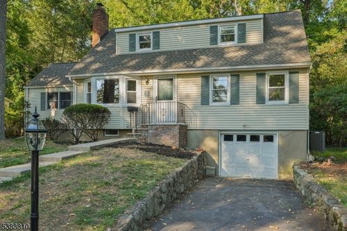 10 Hilltop Ter, Wayne, NJ, 07470-5808 | Card Image