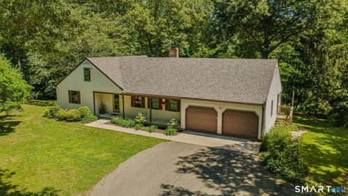 12 Meadow Ln, Chester, CT, 06412-1207 | Card Image
