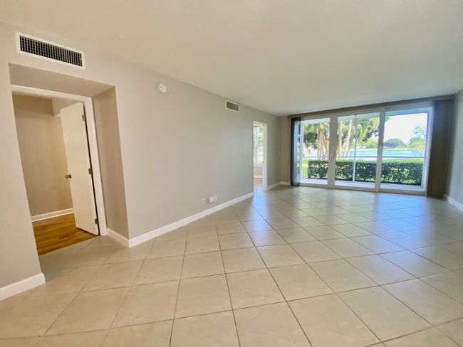 APT-104 - 3051 N Course Dr, Condo with 2 bedrooms, 2 bathrooms and null parking in Pompano Beach FL | Image 21