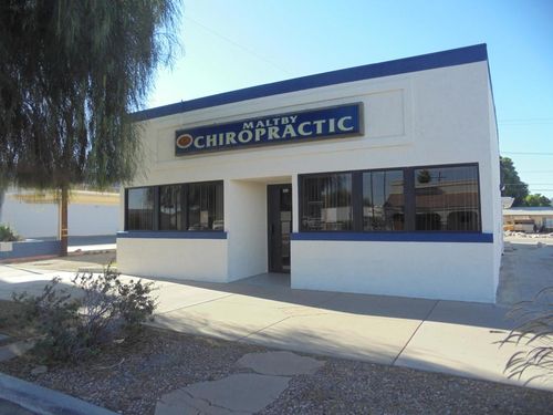 320 E Hobsonway, Blythe, CA, 92225-1733 | Card Image