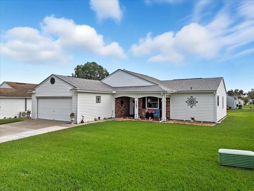1067 Penguin Pl, LAKELAND, FL, 33809-7321 | Card Image