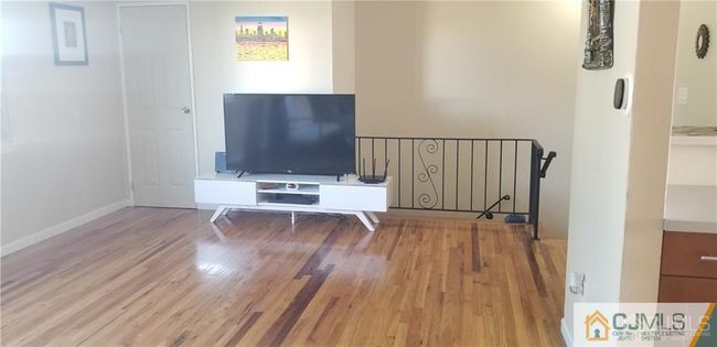 APT-9B - 37 Judson St, Home with 2 bedrooms, 1 bathrooms and null parking in Edison NJ | Image 8